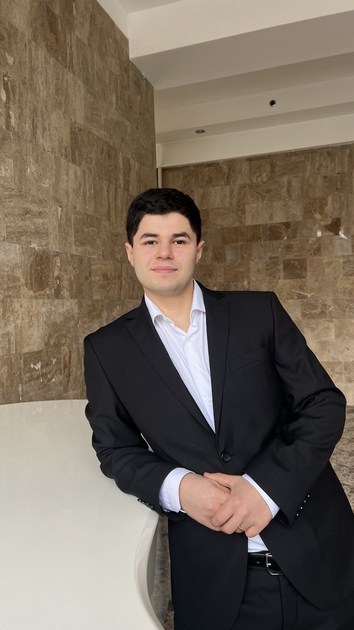 Богдан Айвазян