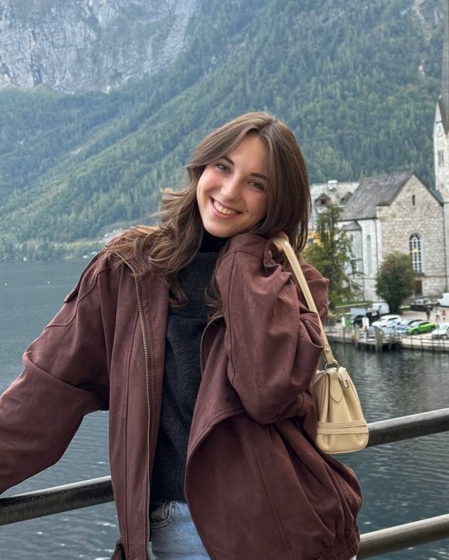 Анна Скоростенська